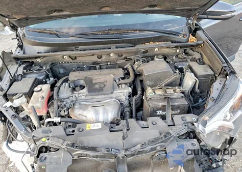 2017 Toyota Rav4 Xle z USA, uszkodzony, nr VIN JTMWFREV0HJ113471